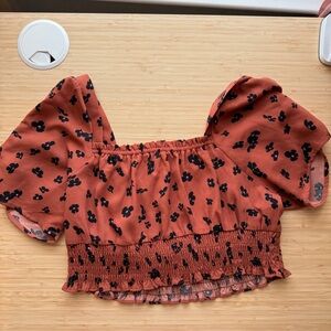 Leith Rust Floral Puff-Sleeve Smocked Crop Top